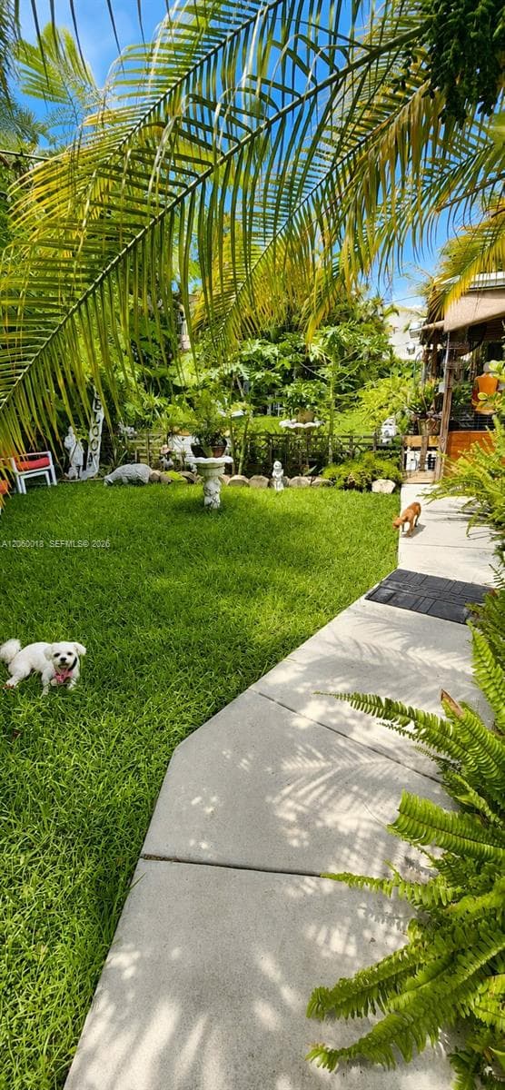 3443 SW 112th Ct — MLS property photo 3